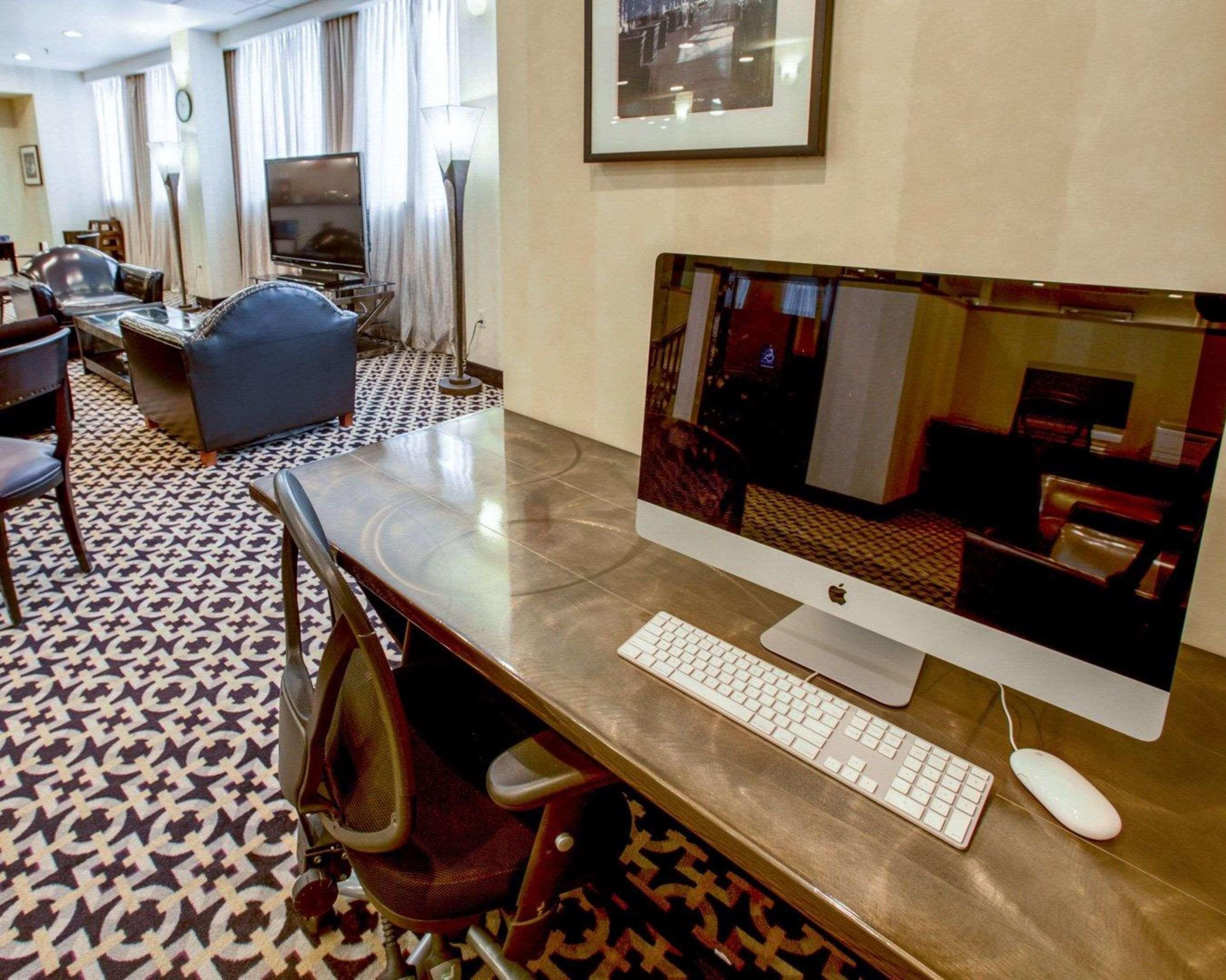 Best Western Paramus Hotel & Suites Dış mekan fotoğraf